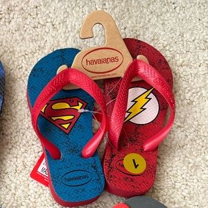 New Havaianas superman sandals flip flops thong shoes- 29/30 euro, 13 1
